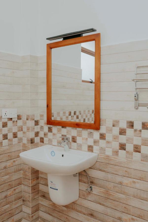 La Canopee أونا واتونا المظهر الخارجي الصورة